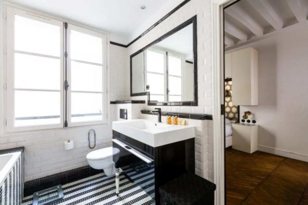 Bauhaus Magic In The Marais Apartment Paris